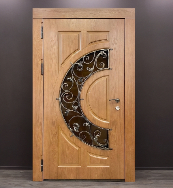 С фигурным стеклом С фигурным стеклом