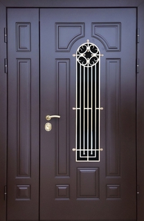 Полуторная «теплая» термодверь с остеклением и решеткой (отделка – панели МДФ)